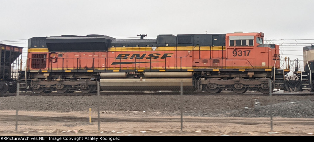 BNSF 9317